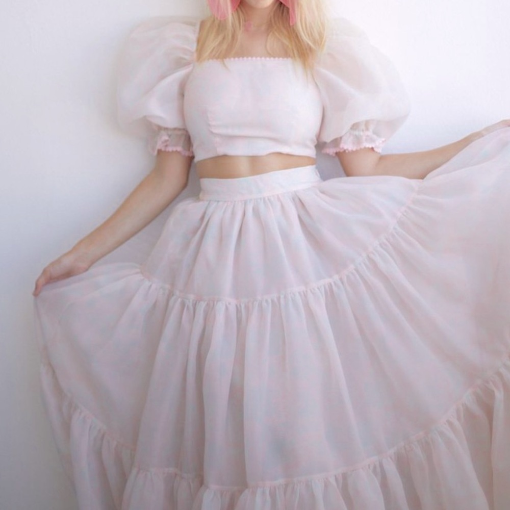 brand new with tags selkie candy floss puff sleeve set